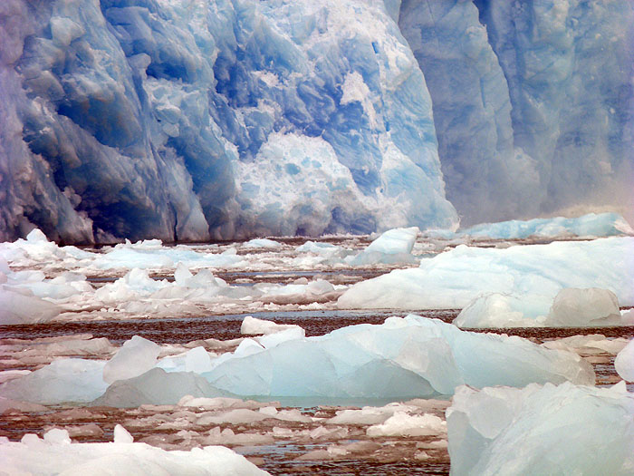 CL0214EP0136_san-rafael-excursion.jpg [&copy; Last Frontiers Ltd]