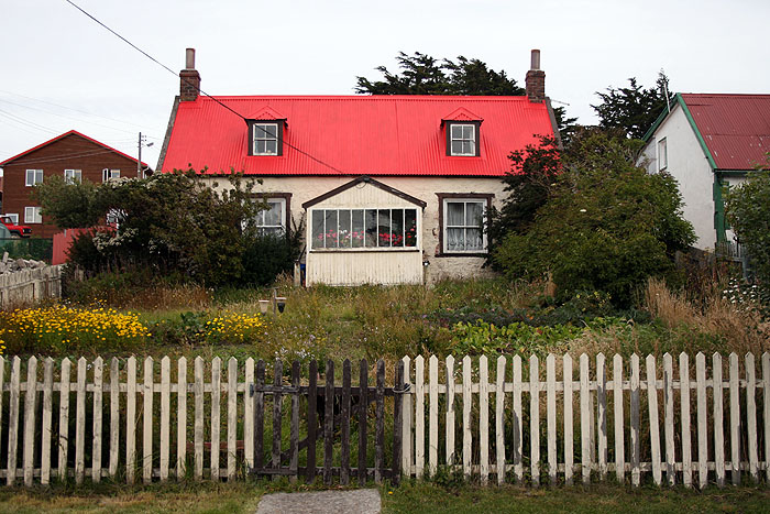 FK0310LD0701_stanley.jpg [&copy; Last Frontiers Ltd]