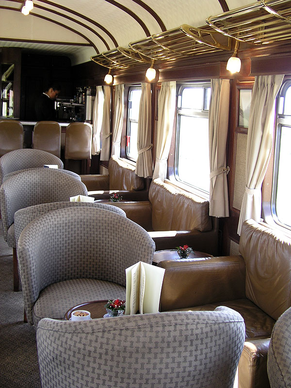 PE0407RB450_puno_cusco_train.jpg [&copy; Last Frontiers Ltd]